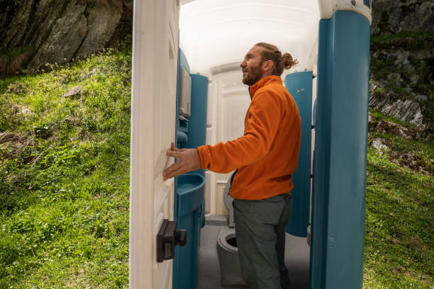 Portable Toilet Options We Offer in Whitehouse, OH